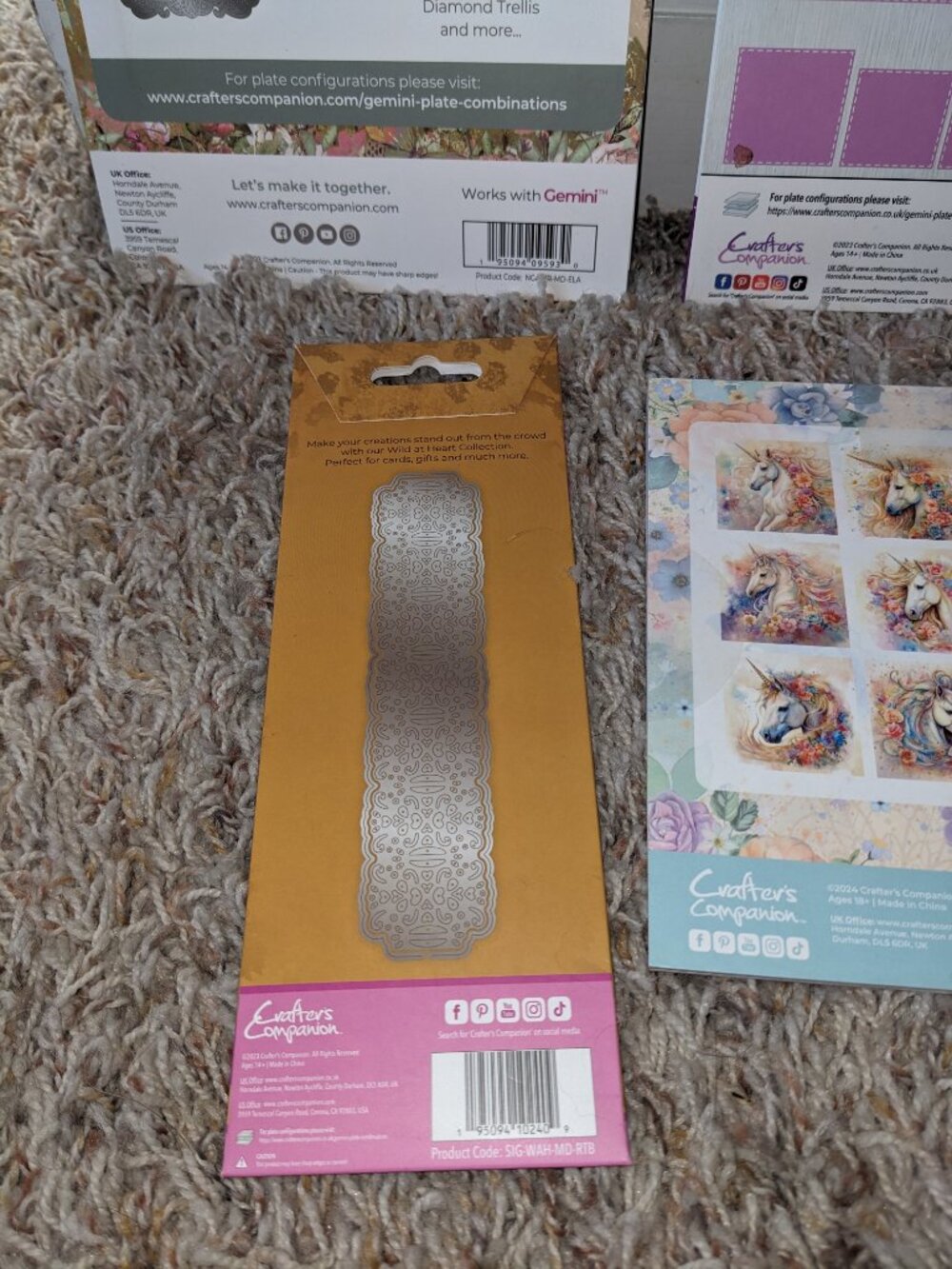 **Moving Sale** Paper Crafting - Die Cutting Bundle NWT - Picture 12 of 14